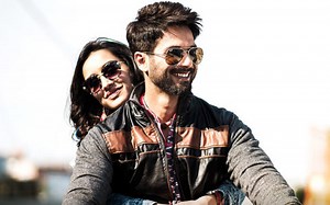 Batti Gul Meter Chalu Movie Review: BATTI GUL METER CHALU is the story of the struggles of the common man with regards to the inconsistent electric supply. Sushil Kumar Pant aka SK (Shahid Kapoor), Lalita Nautiyal aka Nauti (Shraddha Kapoor) and Sundar Mohan Tripathi (Divyenndu) are thick friends. All three are based in Tehri in Uttarakhand. While SK is a lawyerRead More