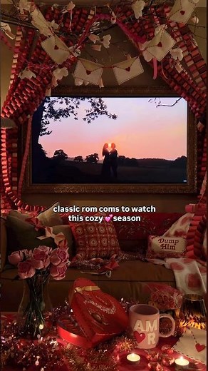 Classic rom coms to watch this cozy season 💕 #romcom #galentinesday #valentinesday