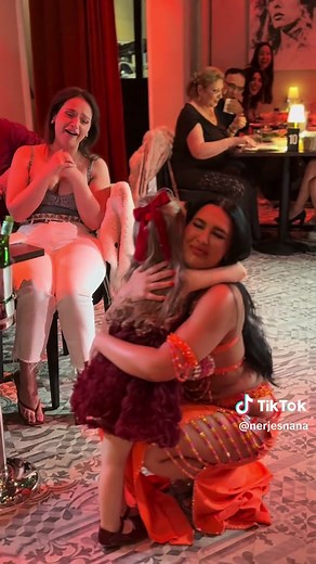 Look at this beautiful princess🎀🥹 #bellydancer #bellydancetiktok #magdans #show