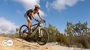 Todo deporte - De la silla de ruedas a surfear olas