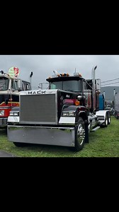 18K views · 917 reactions | Audie’s 1985 Mack Superliner Magnum Truck Tour preview | Miss Flatbed Red | Facebook