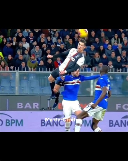 Ronaldo’s Incredible Header😱🔥 for Juventus📈 Shocks the World🥶 #shorts #football