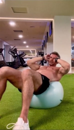 The surprising way to achieve a beach body at 50 that works