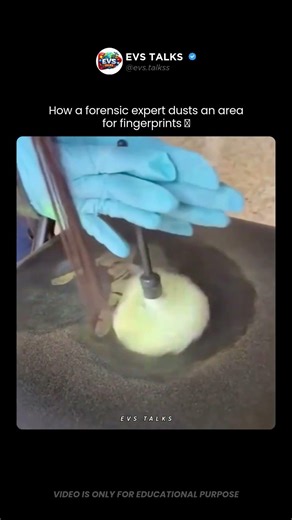 How Forensic Experts Reveal INVISIBLE Fingerprints 😳🫆