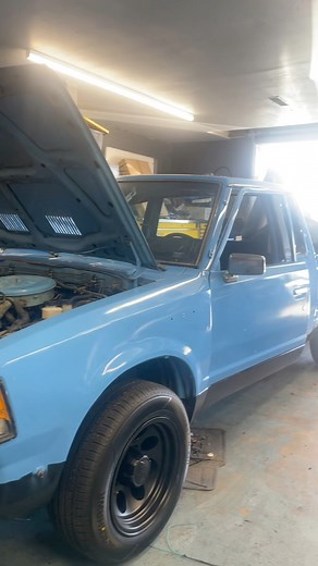 Check out this 80” Nissan Datsun, a one of a kind. Of course I fell in love. We are doing a full sound system upgrade, car alarm, and upgraded the stereo to a nice 10 inch Touchscreen with Apple car play and Android Auto wireless. I love when old meets new! #nissan #datsun #kingcab #chulavista #sandiego Cali Car Audio & Stereos Located in: 915 Broadway Chula Vista📍 Car Stereo ✅️ Car Audio ✅️ Alarms ✅️ LED Lights ✅️ Window Tint ✅️ Troubleshooting ✅️ 🔊 🔊 🔊 SALES AND INSTALLATIONS FINANCE AVAIL
