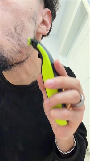 PRICE DISCLAIMER: Due to rapid price updates on TikTok Shop, the price may change at any moment. Please check the checkout for the current live price. #fyp #tiktokmademebuyit #tiktokshop #shaving #philips @Philips UKI @PHILIPS