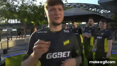 s1mple signing camera on Make a GIF