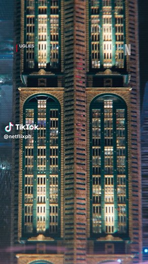 Lucky Blue Smith: A Pretty Confirmed Model