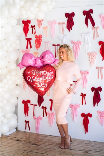 It's easy to fall in love with the Anagram 2026 Valentine's collections 💗 Reach out to your distributor for more information 🎀 #valentines #valentinesdayballoons #valentinesballoons | Anagram Balloons