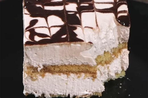 Ne peče se & gotova je za 10 minuta! Najkremastija KEKS TORTA na svetu pravi se od samo nekoliko jeftinih sastojaka