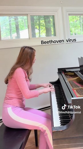 Beethoven Virus Piano Cover — Moonlight & Classical Mix