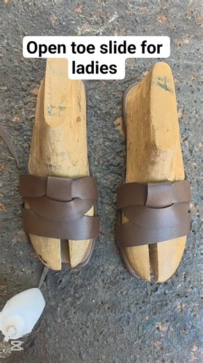 Open toe slide for ladies footwearseller patternseller
