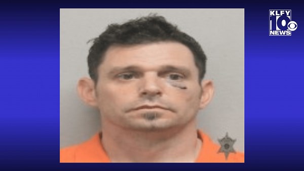 Former police officer charged with manslaughter in Lafayette shooting