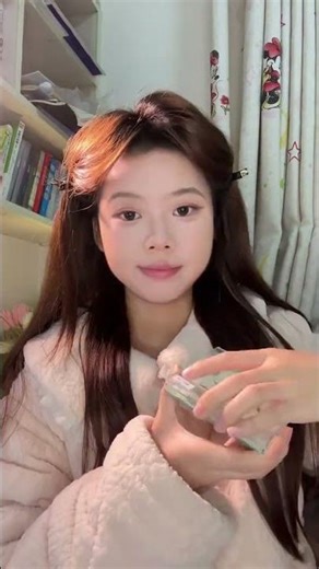 8-Second New Year Makeup Transformation: Quick & Easy Tutorial NewYearsMakeup QuickMakeup