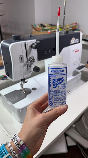 This is your sign to oil your sewing machine! 2-3 drops on each of the places indicated in your manual will make all the difference to the life and performance of your machine, and you only need to do it 1-2 times per month. When you change your needle, oil your machine and vice versa! 🙌🏽 | String & Story