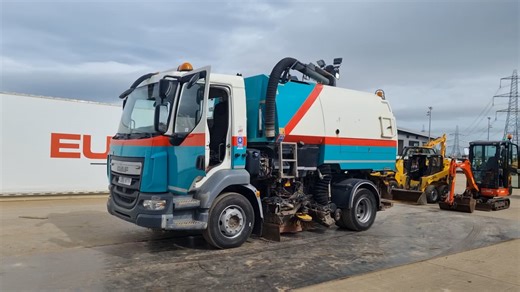 DAF LF 220 - Leeds April 2024