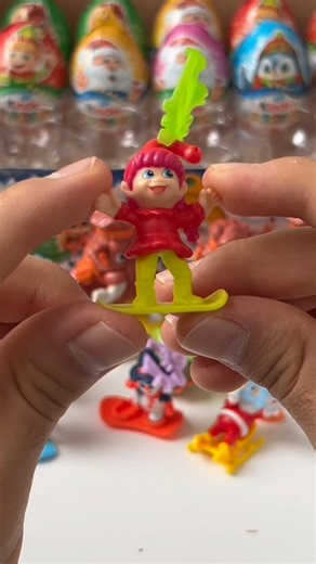 ASMR Kinder Surprise