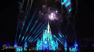 Disney Enchantment Fireworks Full Video : https://youtu.be/s_h5bnXQFq0 🎇🧚‍♀️🎆 #DisneyWorld #WDW #fireworks #artifice #enchantment #disneyfireworks #DisneyEnchantment #Moana #4K #frozen #MagicKingdom #WaltDisneyWorld #POV #CentralPlaza | DLP Welcome