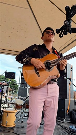 175K views · 2K reactions | Recorriendo todo el país, con los Sanjuanitos 凉凉 | Yoder Chamba | Facebook