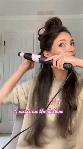 Easy Beach Waves Hair Tutorial #hairstyle #howtocurlhair #hairtutorial