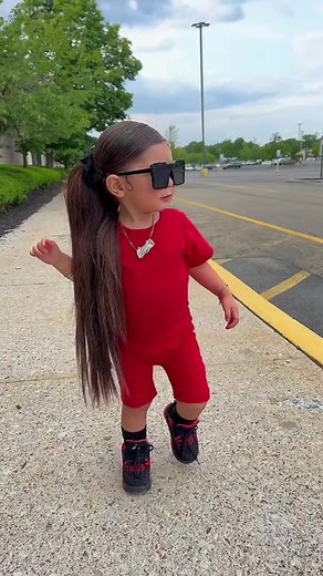 35K views · 1.1K reactions | Which one is your favorite? #outfit #outfitideas #outfitinspo #realflow #laduradelasduras #explore #fyp #fypシ #viral #tiktok #parati | Alessia | Facebook