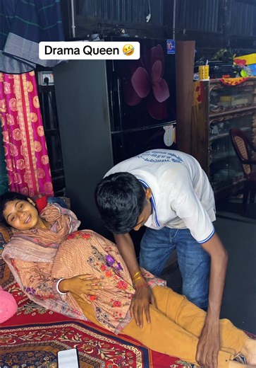 Drama Queen: Bithi Komol's Hilarious Moments