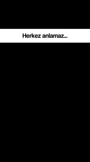 Swera on Instagram: "日本利用圧電容積将脚步功转化为电能。这些瓷砖捕捉来自你脚歩的动能。当你行走时,你的重量和动作会对瓷砖产生压力。瓷砖会軽微弯曲,从而产生机械应力。瓷磚内部的压电材料将这种应力转化为电能。每一步都会产生少量电荷,而数百万歩結合在一起就能产生足够的电力来驱动 LED灯、数字显示屏和传感器。在像渋谷火车站这样繁忙的地方,每天大约有240万个脚步这一系統作出貢献。这些电能可以被儲存或立即使用,从而減少対伝統电力来源的依赖,并支持可持续的城市基礎設施。这种方法将日常运动转化力实用的可再生能源#日本#知識 #事实你知道吗 推荐 科技 創新 历史 技术 実験热门"