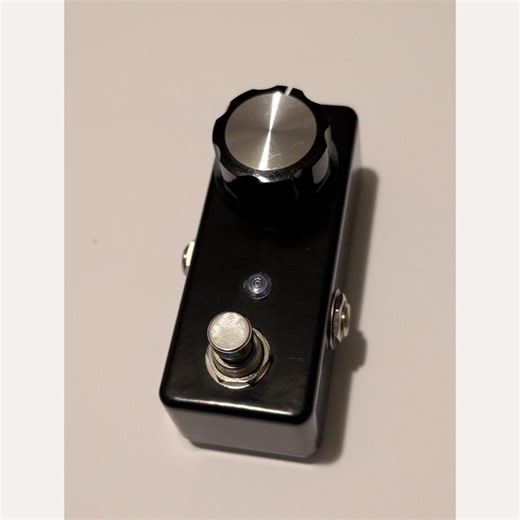 Used Clone Golden Fleece Mini Fuzz - Sweetwater's Gear Exchange
