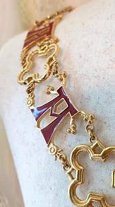 4.2K views · 113 reactions | A bunch of medieval knight chains and livery collars are back in our stock! Choose yours and get it within a week - it's that easy! ☺️ . . . . #historicaljewelry #knightchain #liverycollar #orderofthegarter #orderofthegoldenfleece #goldenfleece #historicalcostume #historicalcostuming #middleages #historicalaccessories #armourandcastings | ArmourAndCastings | Facebook