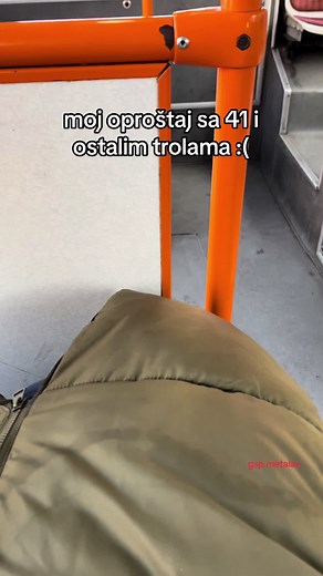 Zbog njih mi je i prevoz postao zanimljiviji,dok će Šapić potpuno da ih zameni i izbaci iz grada :( #fyp #srbija #gsp #beograd #trole #trolejbusi #gradskiprevoz #41 #29 #40 #28 #19 #21 #22