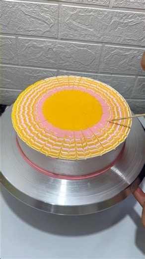 Mango 🥭 Cake Decorating #cakedecorating #shorts #rose #youtubeshorts #cakedesign #cakes #viralshorts