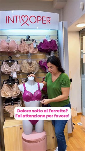 Cara fanciulla 💕 Se il ferretto ti fa male… non è normale 😣 Il reggiseno giusto non deve mai pungere, stringere o lasciare segni. 👉 Quando senti dolore, è il segnale che la taglia o il modello non sono quelli giusti. Meriti comfort, sostegno e leggerezza ogni giorno ✨ Perché la differenza la fa sempre IL REGGISENO CHE TI MERITI 👑 #intimodonna #reggiseno | IntimoPer