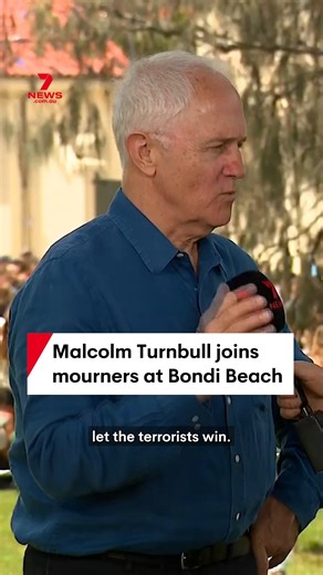 Former prime minister Malcolm Turnbull has joined mourners at Bondi Beach after Sunday's terror attack that killed 15 innocent people. The former member for Wentworth, which includes the suburb of Bondi, says Australians need to unite and "not let the terrorists win." #bondi #bondibeach #sydney #nswpolice #auspol If you need help in a crisis, call Lifeline on 13 11 14. For further information about depression contact beyondblue on 1300 224 636 or talk to your GP, local health professional or som