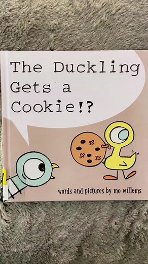 The Duckling Gets a Cookie!? Animated Children's Story | Mo Willems