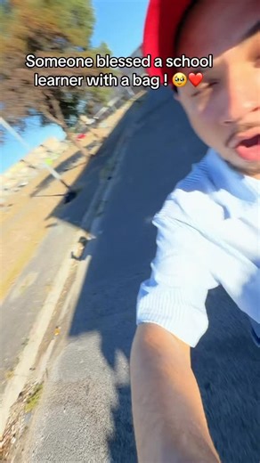 𝕴𝖓𝖙𝖊𝖟𝖆𝖆𝖗 𝕶𝖎𝖕𝖕𝖎𝖊 on Instagram: "Contact us on 078 559 4326 🤭 🖤 Plain Black/Blue Denim Bags – R150 each • Inner pocket with zip • Outer pocket • ⁠Clip close ✨ Iron-on patches – R10 each (Message us the designs you want) ⛓️ Bag chains – R15 each (Message us your preferred styles) Perfect for everyday style ✨"