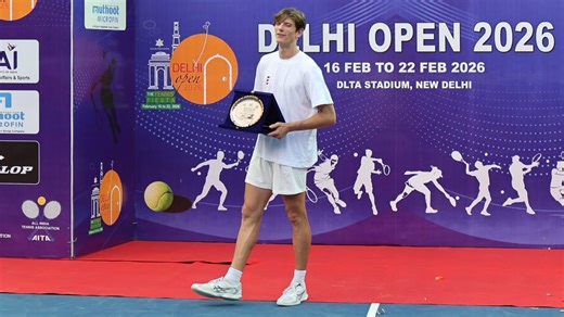 【网球】萨克拉里迪斯斩获新德里冠军