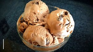 Learn how to make Homemade Chocolate Ice Cream Recipe with just few ingredients. Much better than store bought with no preservatives. Easy to make at home. Chocolate ice cream the second most popular flavor after vanilla in United States. INGREDIENTS: 2 cups or 500 ml whipping cream or heavy/double cream with 35% fat content. 250 ml sweetened condensed milk 1/4 cup semi sweet chocolate chips 3 tbsp full, cocoa powder For more easy and yummy recipes Subscribe to my YouTube Channel. It's free. Y O
