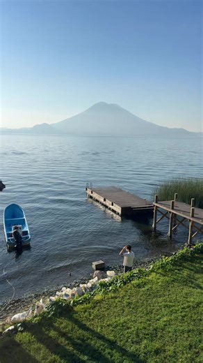 heaven #guatemala #lakeatitlan @Free Cerveza Hostel