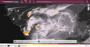 Animated smoke maps! Use our forecast maps to view wildfire smoke near the surface and in the sky for the next 8 hours. Live @ OpenSummit.com/map ⚡ | OpenSnow