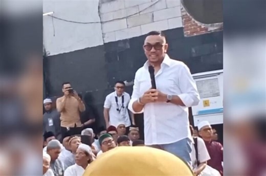 Bagikan Kisah Hidup di Media Sosial, Ahmad Sahroni Banjir Simpati Publik | Bicara Indonesia