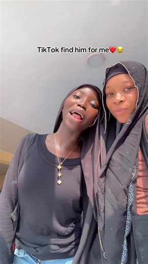 W/@Ãmøķẽåðė💕🫂🤭 #fyppp #goviral #blowthisup #viralvideos