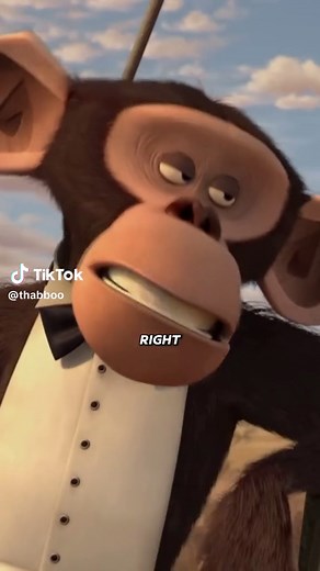 #Madagascar2: Skipper Kisses Mason the Monkey 😂🐒