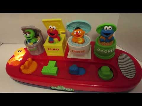 Sesame Street pop-up pals 2002 musical light up toy