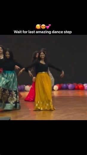Sharara...🌹🔥 || Group girl's dance ||