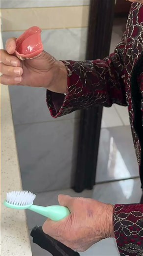 雅克菱假牙清洁片120片泡腾片清洗水全口半口义齿假牙活性氧除菌清洁剂