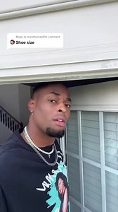 You know what they say about big feet 👀 | LeeThe4th