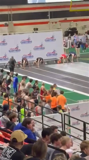 Shoes or no shoes, 18-year-old Jackson Laird is just as fast. At least that’s what he showed during the 46th Annual Simplot Games. https://www.eastidahonews.com/2026/02/shoeless-in-pocatello-high-school-athlete-runs-barefoot-at-simplot-games/ Article by Cody Roberts #EastIdahoSports #barefootrunning #SimplotGames | Courtesy Video Simplot Games | East Idaho News
