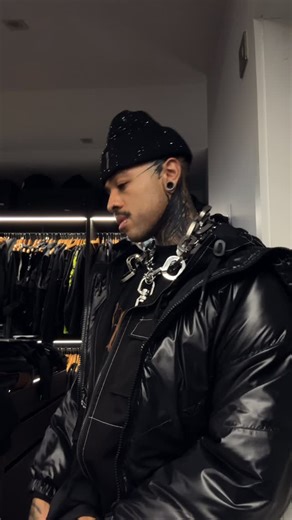 scarlxrd on Instagram: "Only made this tune for the car now I can’t stop playing it ffs"