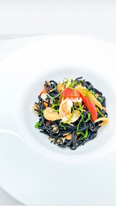 Explore all 20 regions of Italy! Our full immersion programs allow participants not only to prepare, see and taste flavors from every part of the Italian peninsula, but also gives them the necessary techniques to create scores of different dishes for each one presented. Modern eating trends, health consciousness, individual tastes, availability of raw materials, etc., are all factors in the evolution of cuisine. However, in order to “update”, “modify” or “innovate” a recipe, we must do so while 