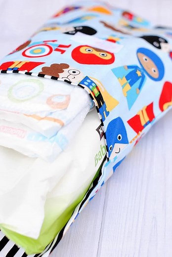 Cute & Easy Diaper Clutch Pattern